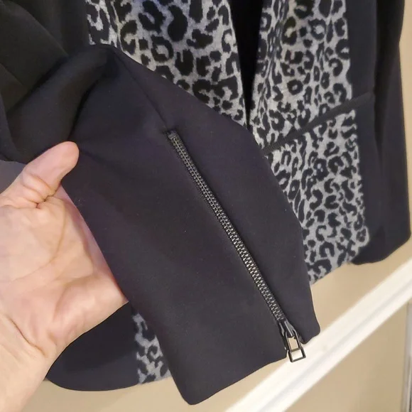 Rebecca Taylor Convertible Black Gray Leopard Print Peplum Knit Blazer Size 8 - Picture 6 of 11
